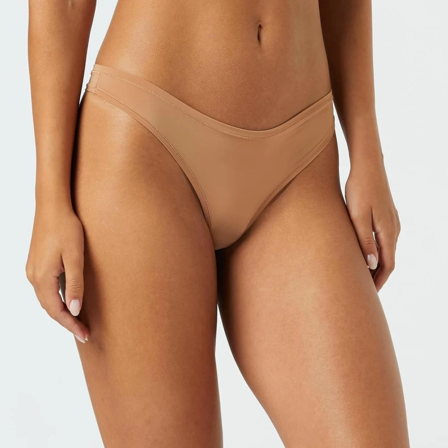 Amazon Essentials Women's Plus Size Thong Underwear 6-Pack, Soft Comfort Fit Multipack